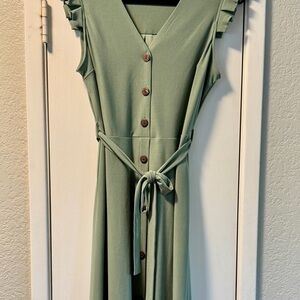 Monteau Green Sleeveless Dress